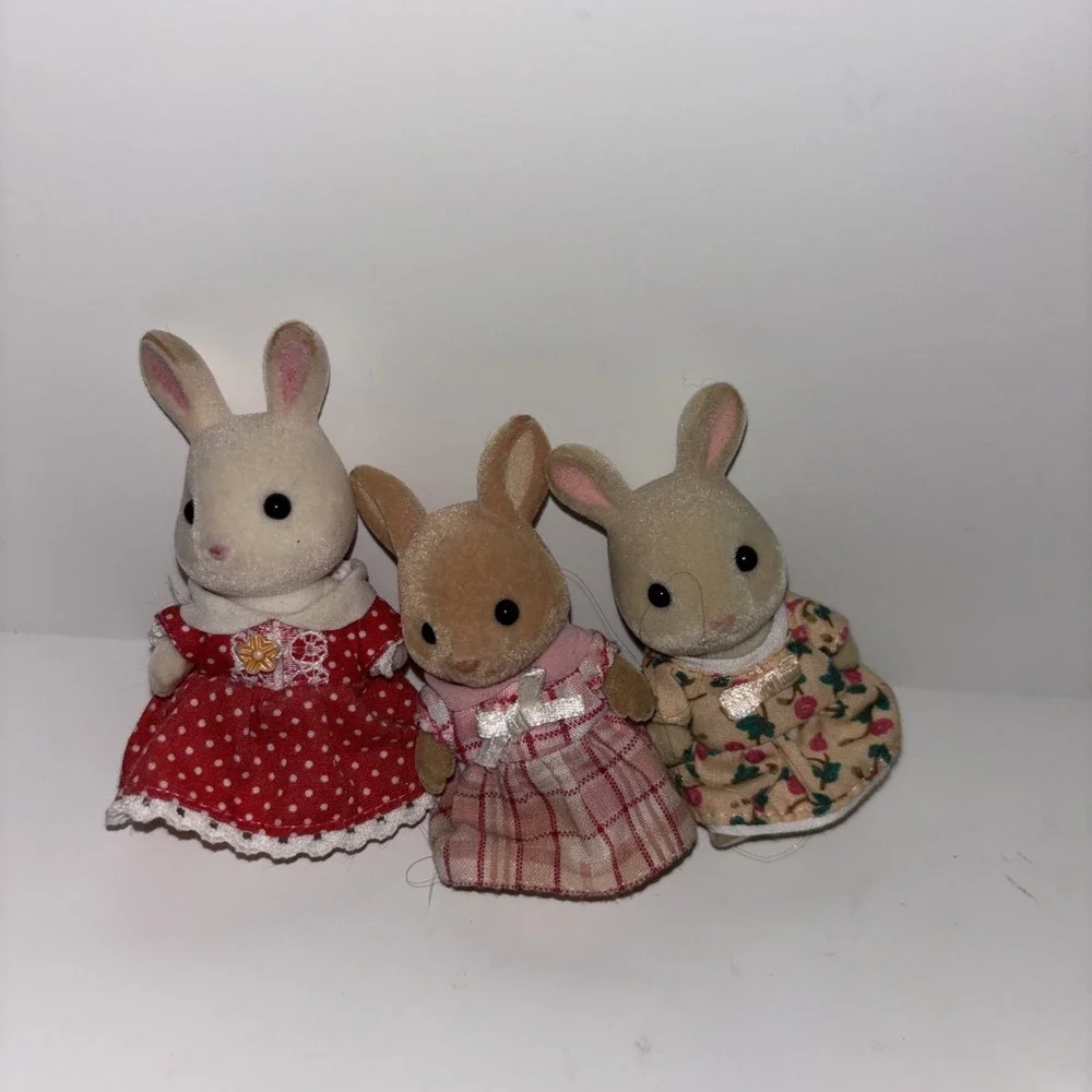 Calico Critters Lot of 8 Collectible Figures Woodland Friends